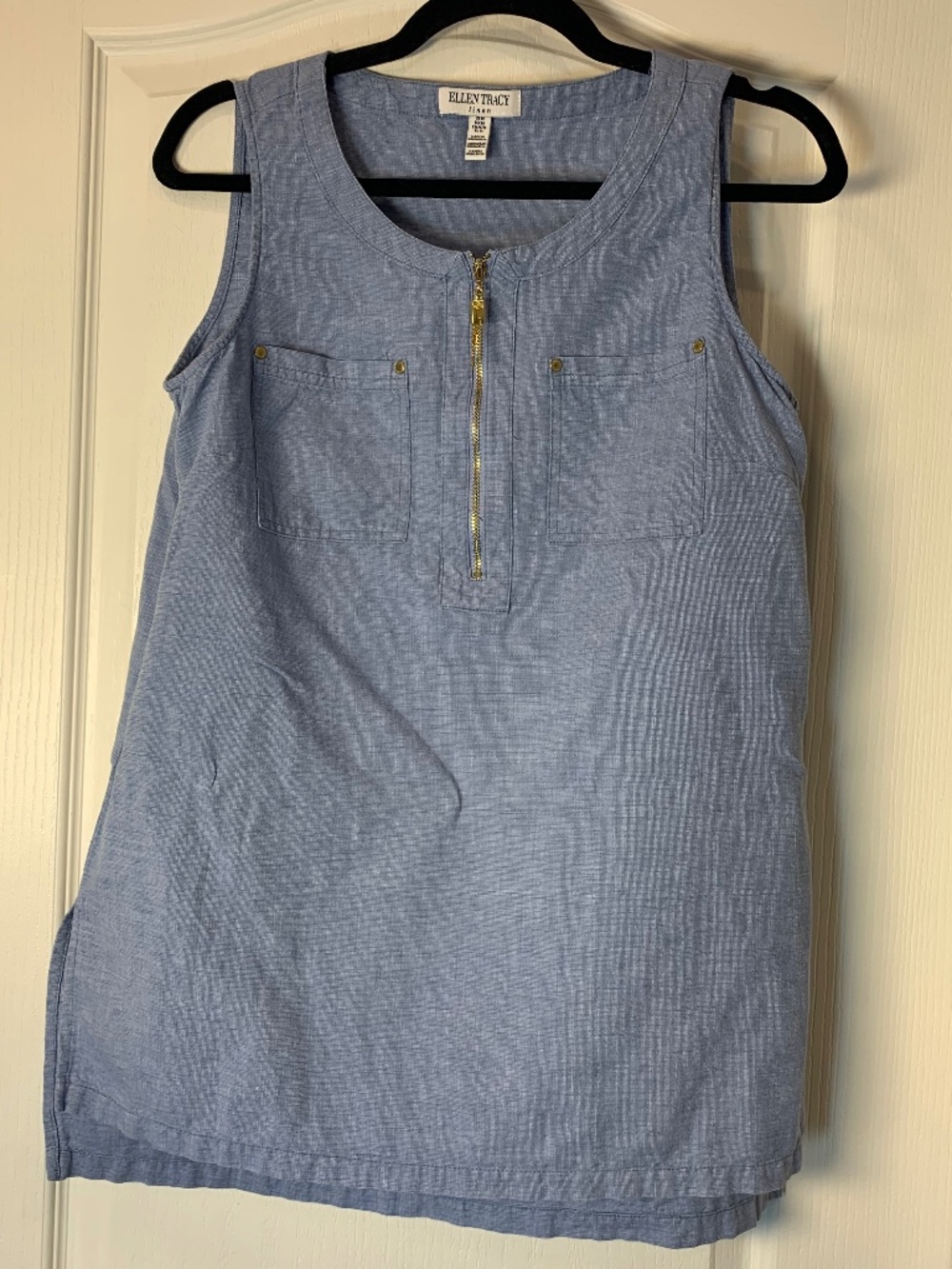 Ellen Tracy Linen Light Blue Sleeveless Top Gold Zip Chic Summer M
